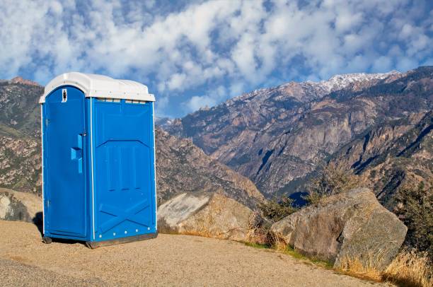 Best Portable restroom trailer rental  in Clifton Gardens, NY